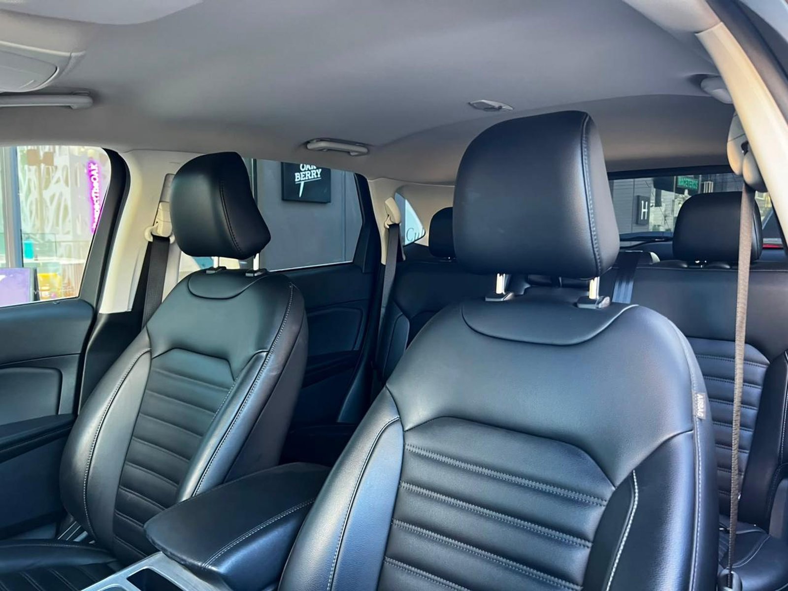 Ford EDGE 2022 - Imagen 18 de 20