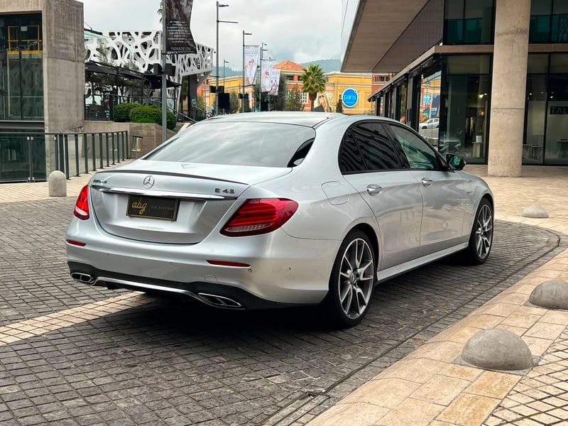 Mercedes-Benz E 43 2018 - Imagen 4 de 20
