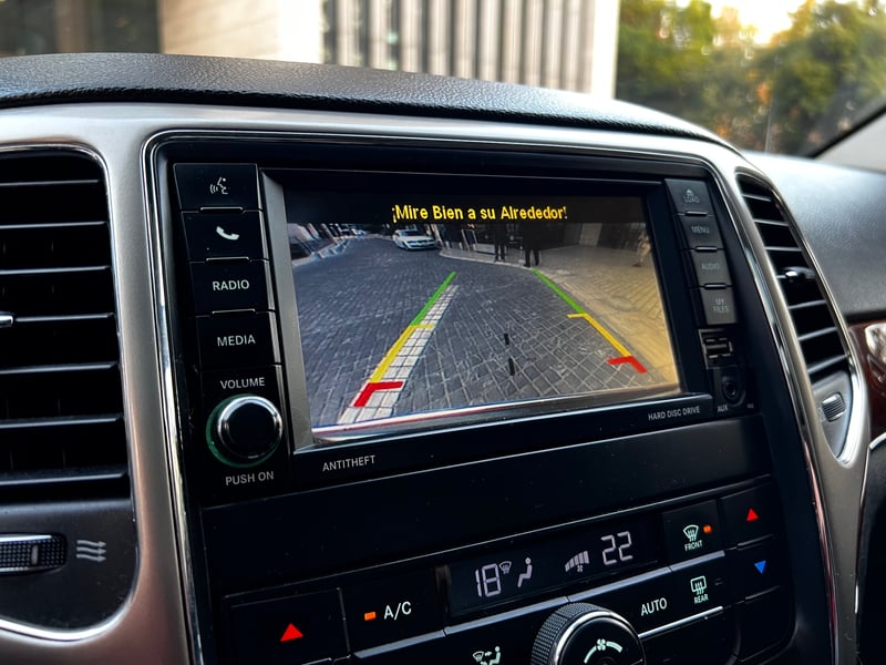 Jeep GRAND CHEROKEE 2013 - Imagen 13 de 20