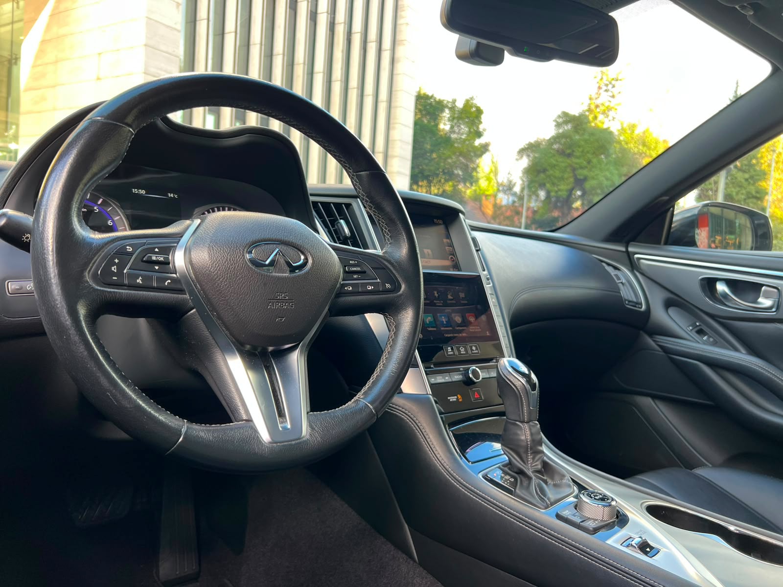 Infiniti Q60 2018 - Imagen 10 de 20