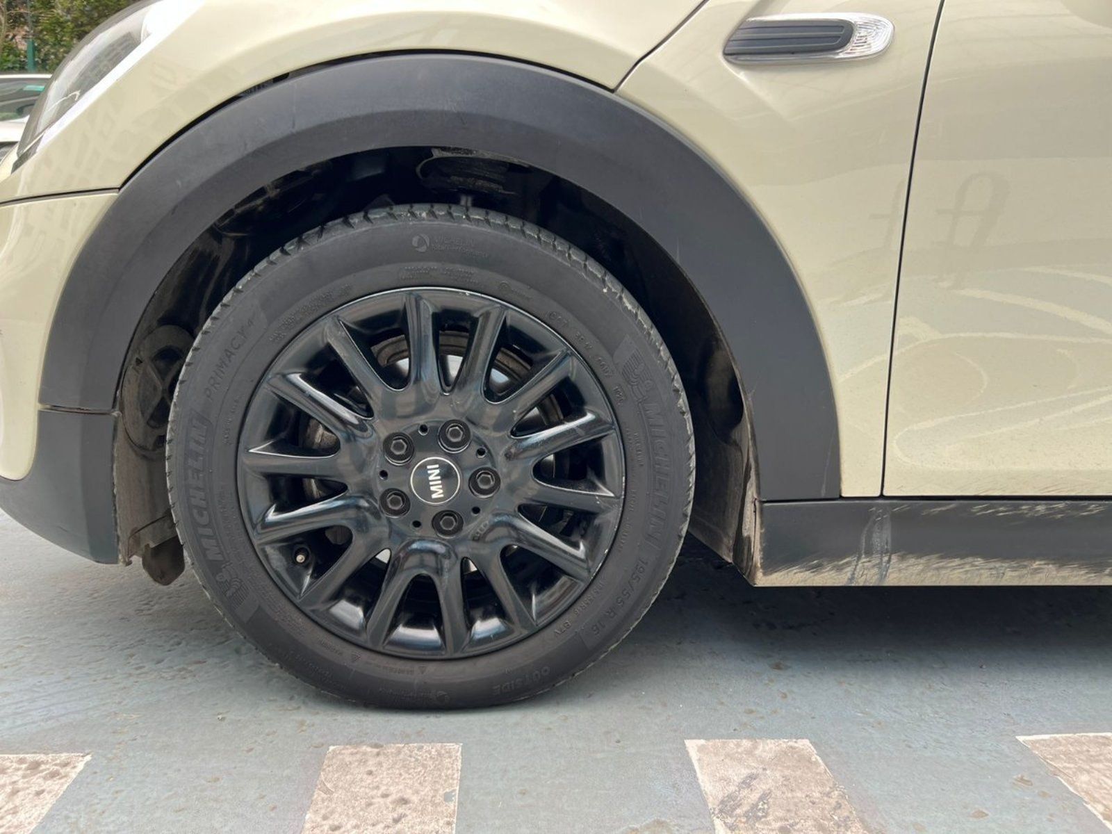 Mini COOPER F56 1.5 MT 2016 - Imagen 8 de 10