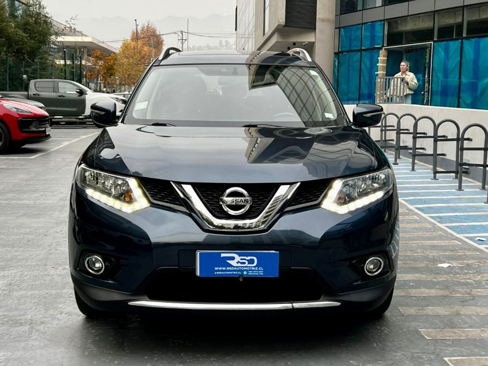 Nissan X-TRAIL ADVANCE 2.5 AT 2016 - Foto 2 de 10