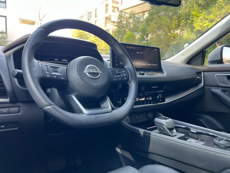 Nissan X-TRAIL EXCLUSIVE 4X4 2023 - Imagen 7 de 9