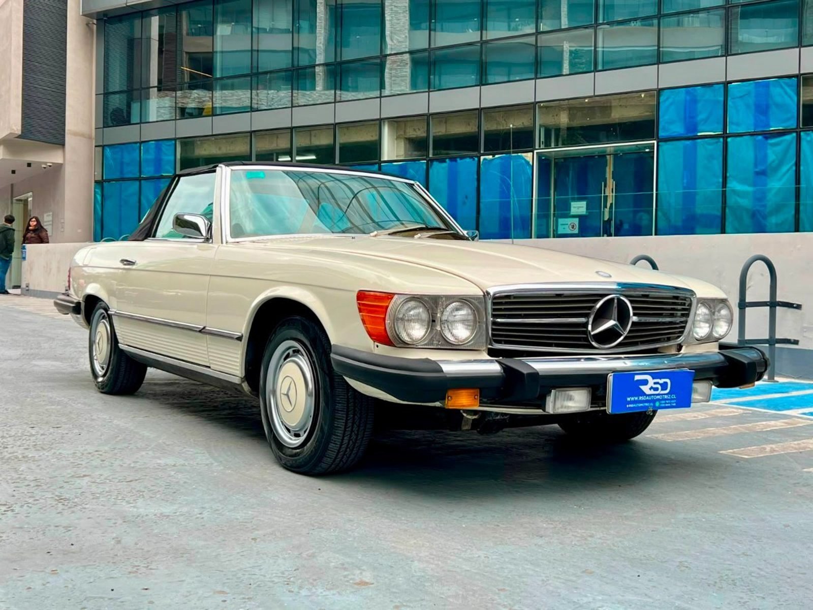 Mercedes-Benz SL 450 R107 4.5 AT 1973 - Imagen 3 de 10