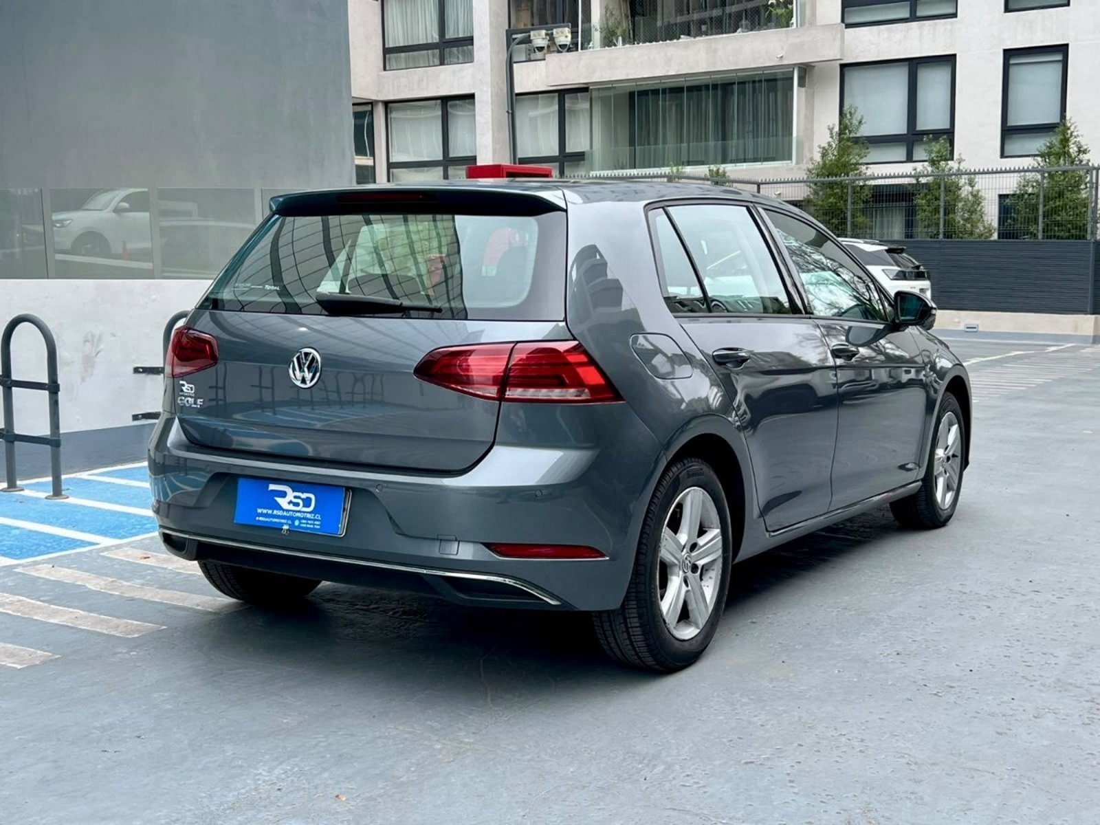 Volkswagen GOLF MSI 1.6 MT 2018 - Foto 4 de 9