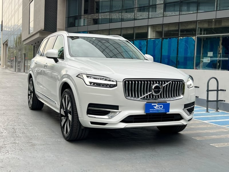 Volvo XC90 T8 RECHARGE AWD 2.0 2024 - Imagen 3 de 10
