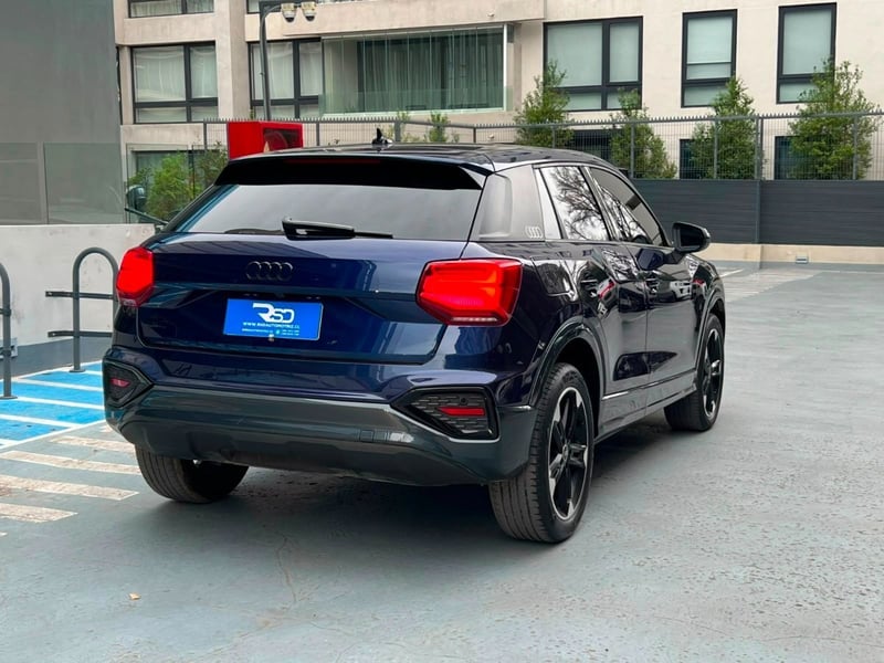 Audi Q2 35 TFSI 1.4 T 2022 - Imagen 4 de 10