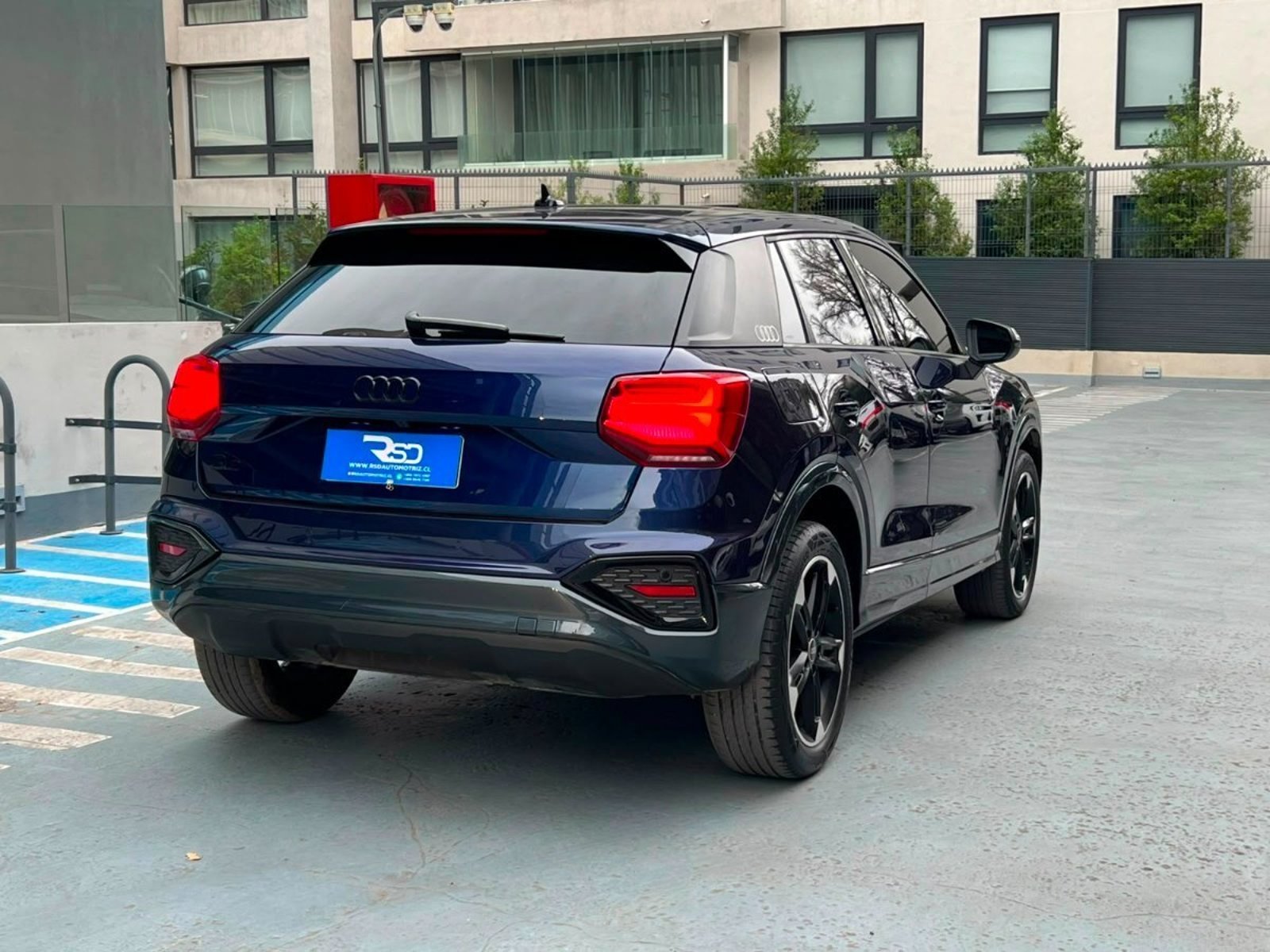 Audi Q2 35 TFSI 1.4 T 2022 - Imagen 4 de 10