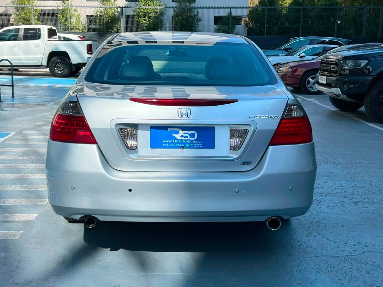 Honda ACCORD 3.0 V6 AT 2007 - Imagen 5 de 10