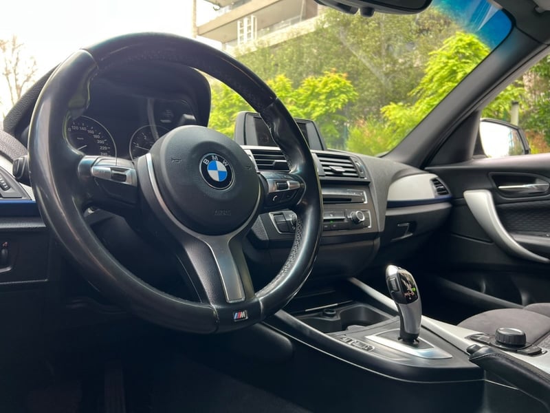BMW 116D SPORT DIESEL 2.0 AT 2015 - Imagen 9 de 10