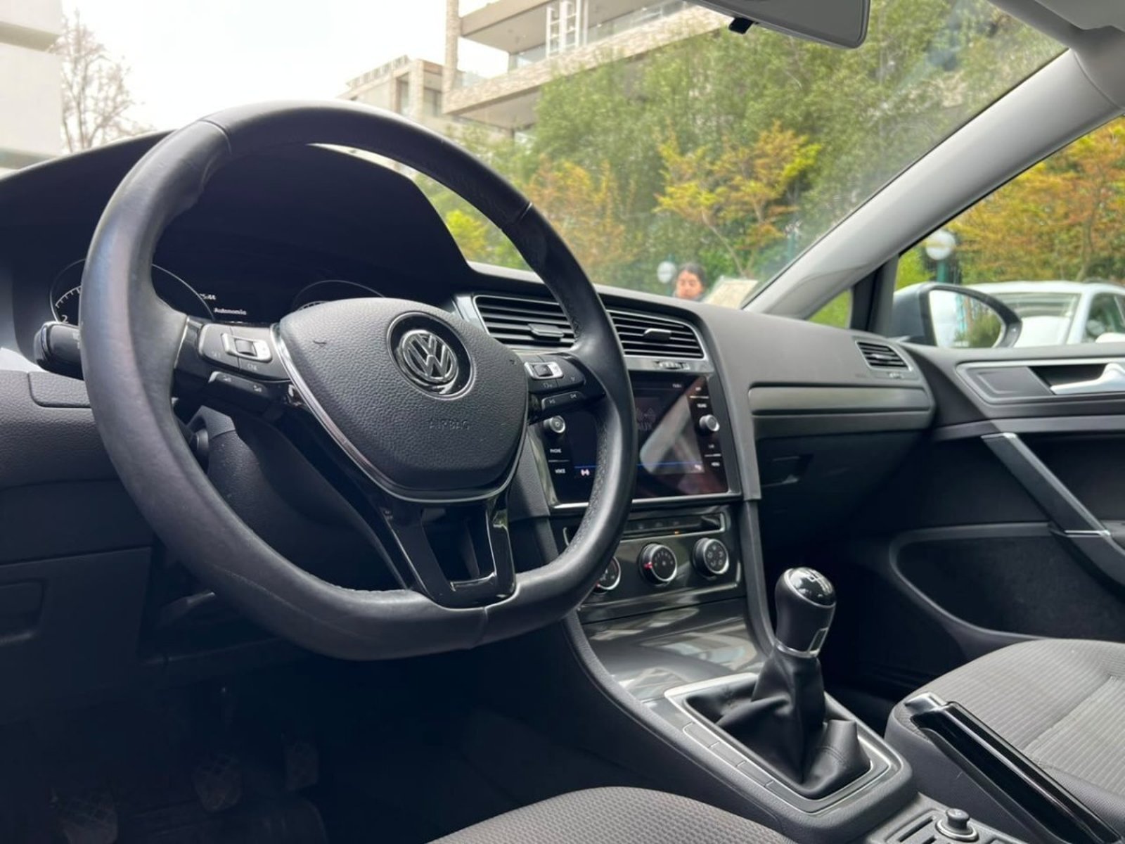 Volkswagen GOLF MSI 1.6 MT 2018 - Imagen 8 de 9