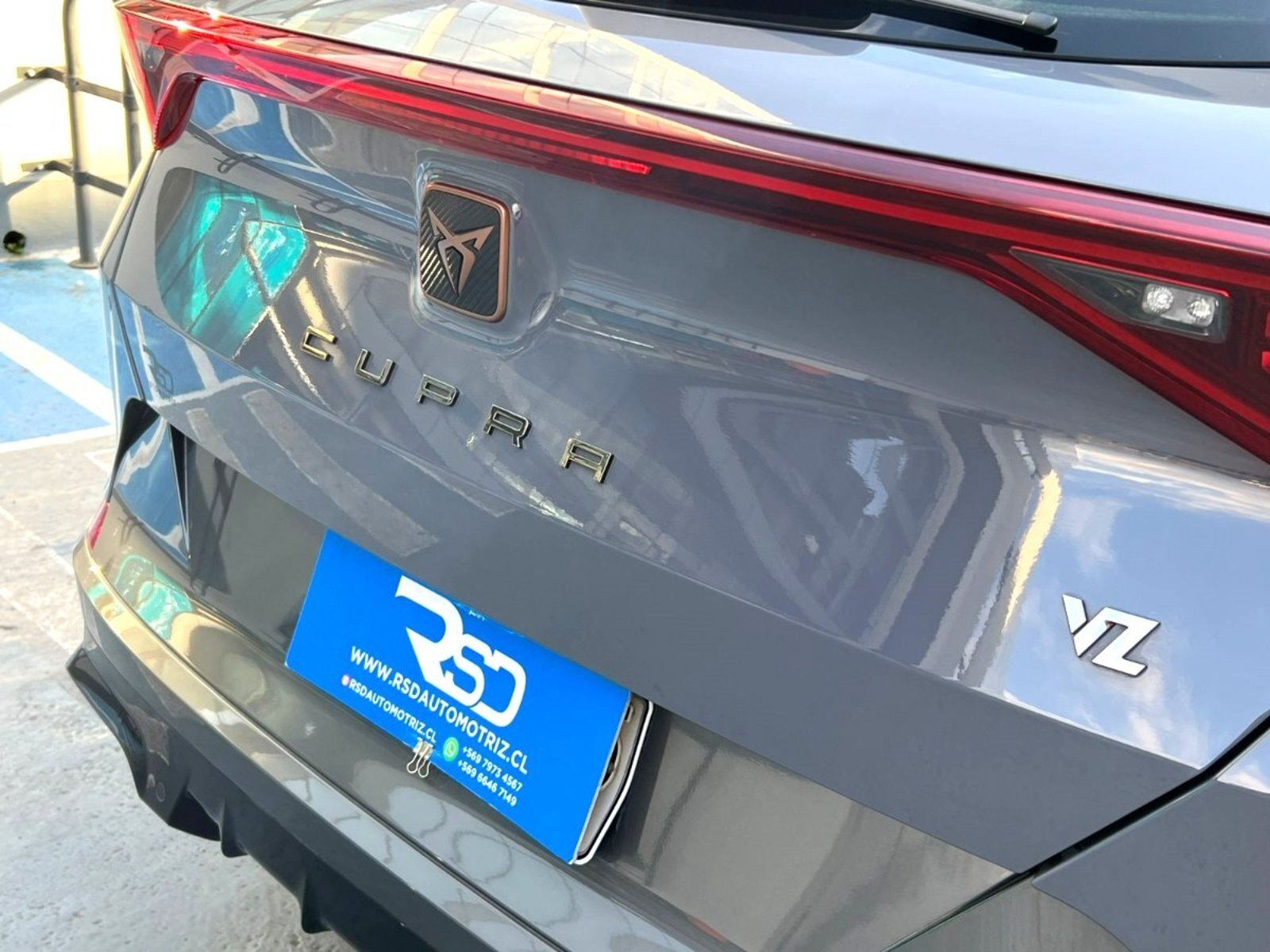 Cupra FORMENTOR VZ 2.0 TSI AWD 2024 - Imagen 6 de 9