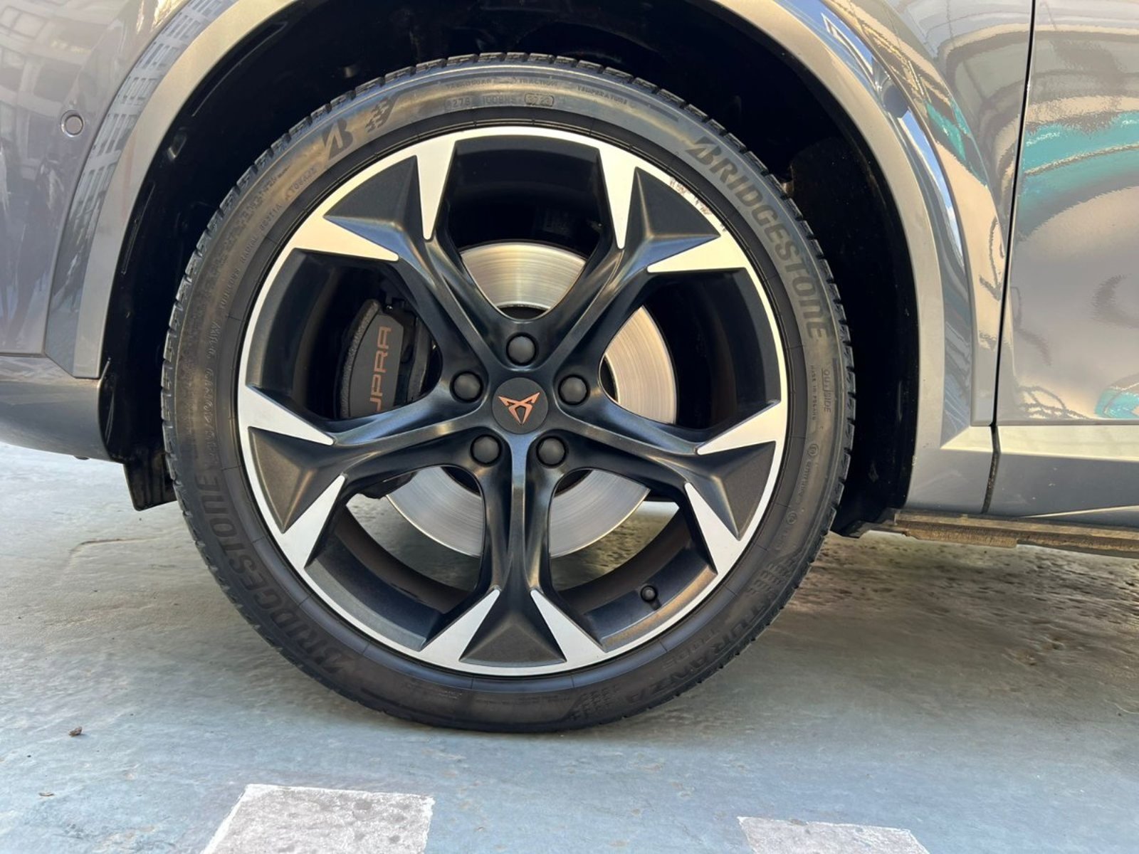 Cupra FORMENTOR VZ 2.0 TSI AWD 2024 - Imagen 7 de 9