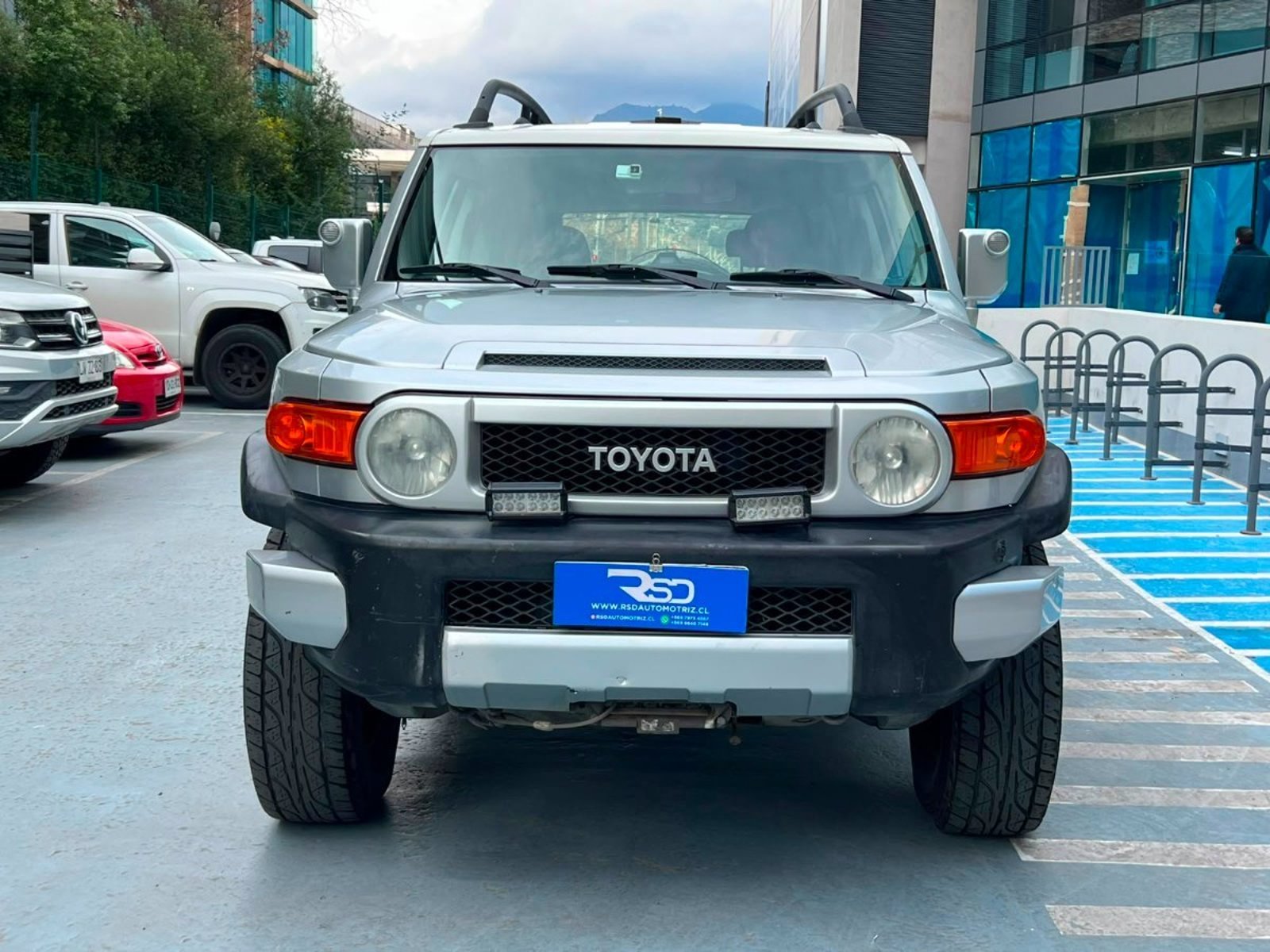 Toyota FJ CRUISER 4.0 AT 2009 - Foto 2 de 10