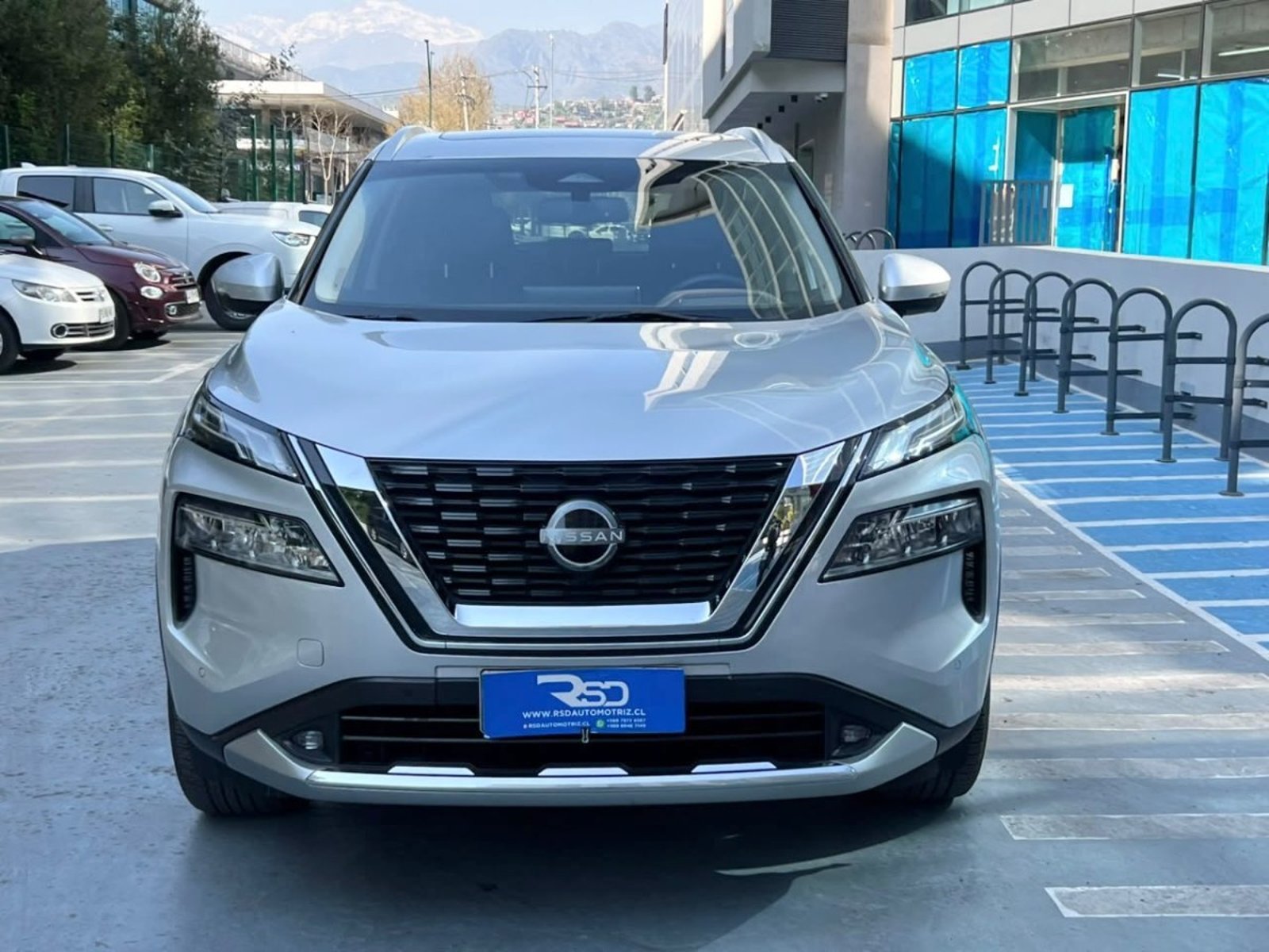 Nissan X-TRAIL EXCLUSIVE 4X4 2023 - Foto 2 de 9