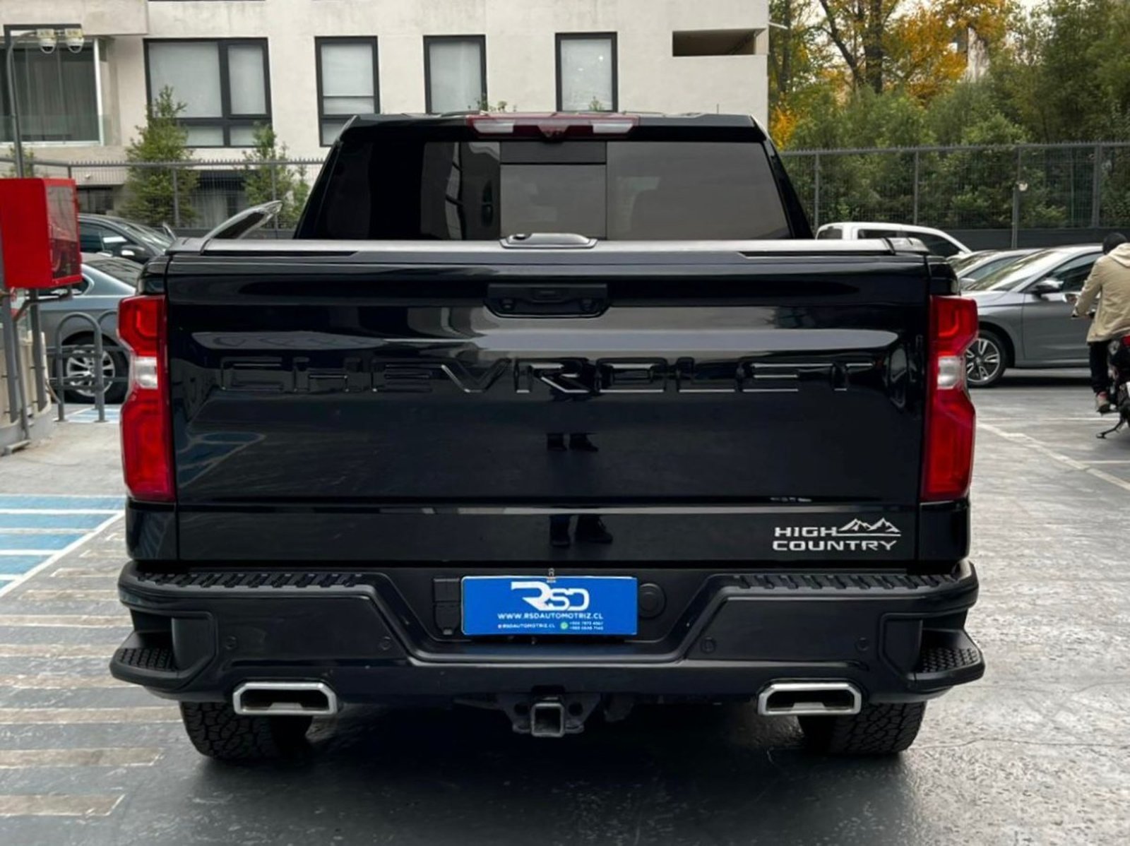 Chevrolet SILVERADO HIGH COUNTRY 3.0 DIESEL 2023 - Imagen 5 de 10
