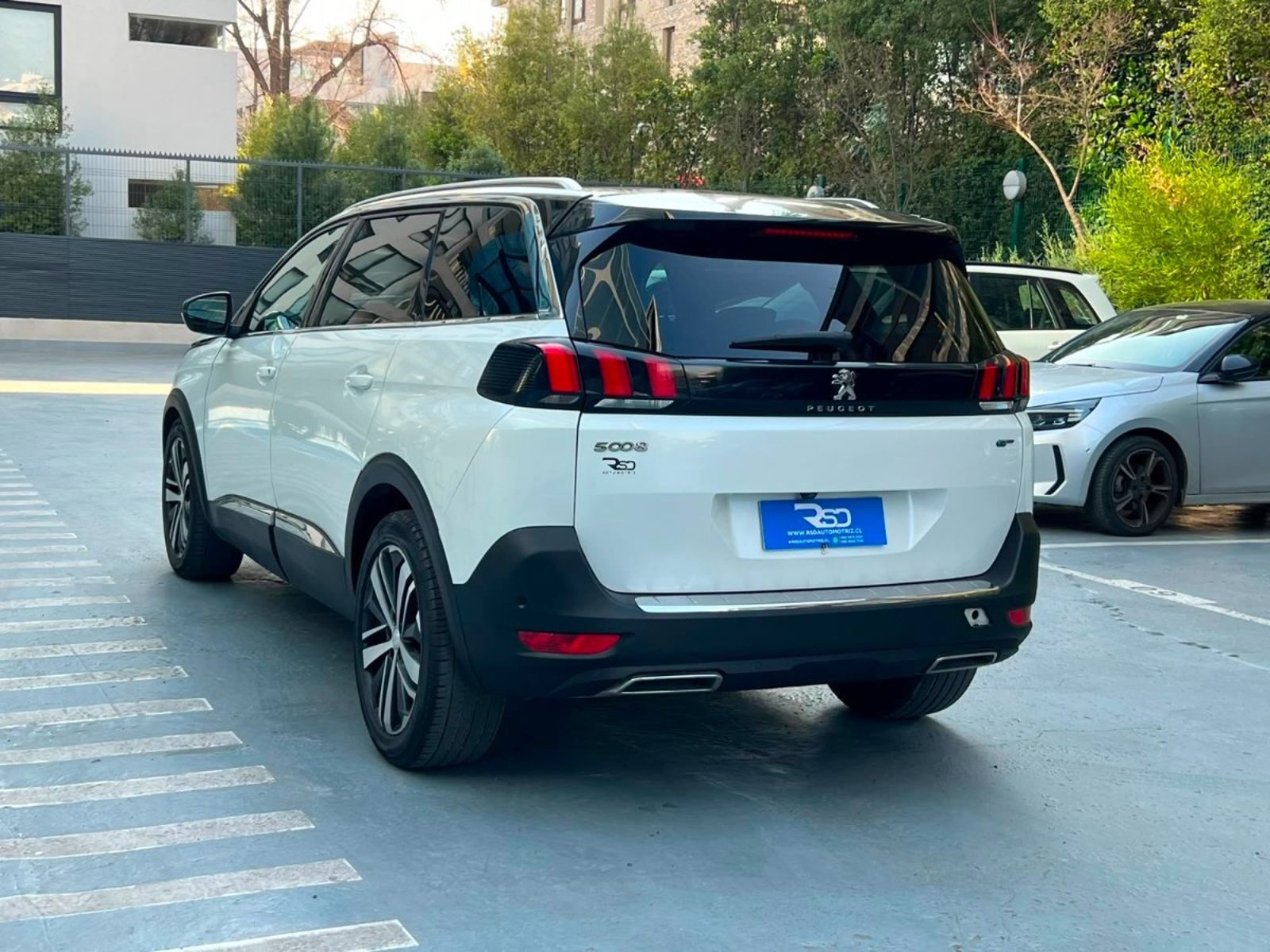 Peugeot 5008 GT BLUEHDI 2.0 AT 2018 - Imagen 6 de 10