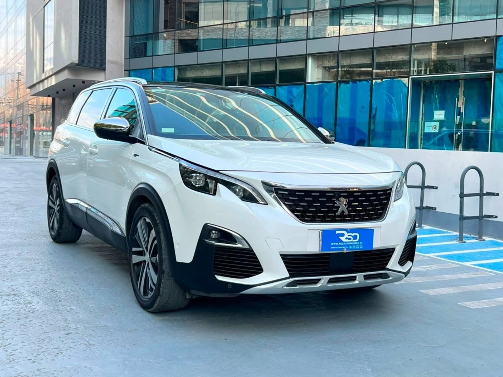 Peugeot 5008 GT BLUEHDI 2.0 AT 2018 - Imagen 3 de 10