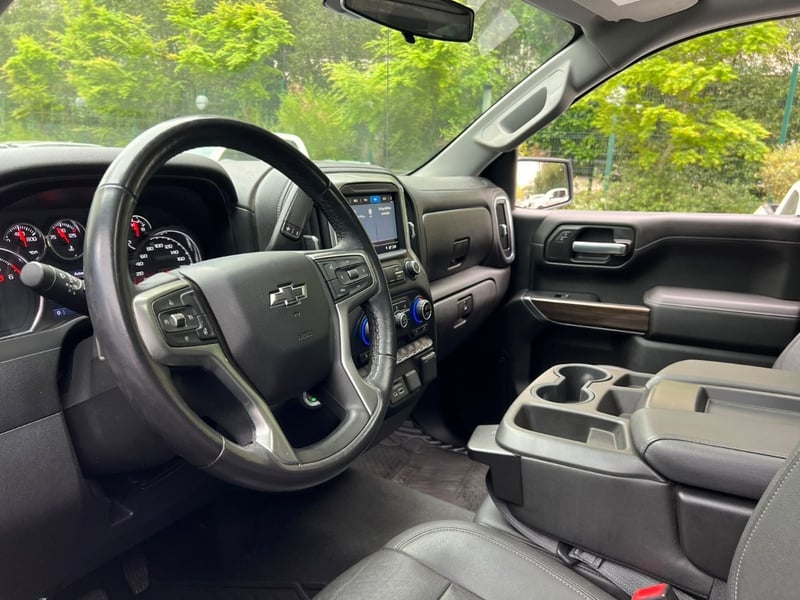 Chevrolet SILVERADO LT TRAIL BOSS 2021 - Imagen 8 de 10