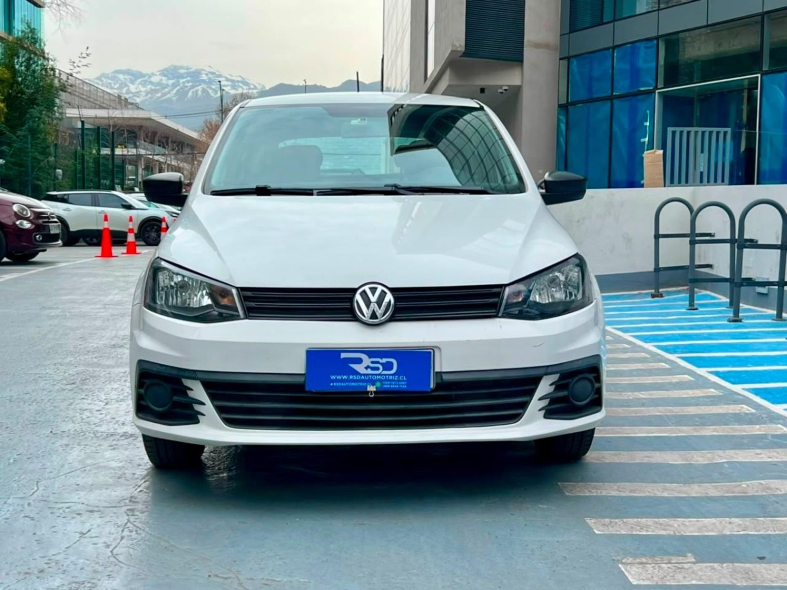 Volkswagen GOL POWER 1.6 2018 - Foto 2 de 9