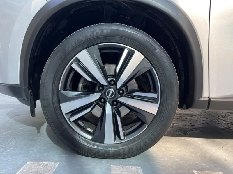 Nissan X-TRAIL EXCLUSIVE 4X4 2023 - Imagen 6 de 9