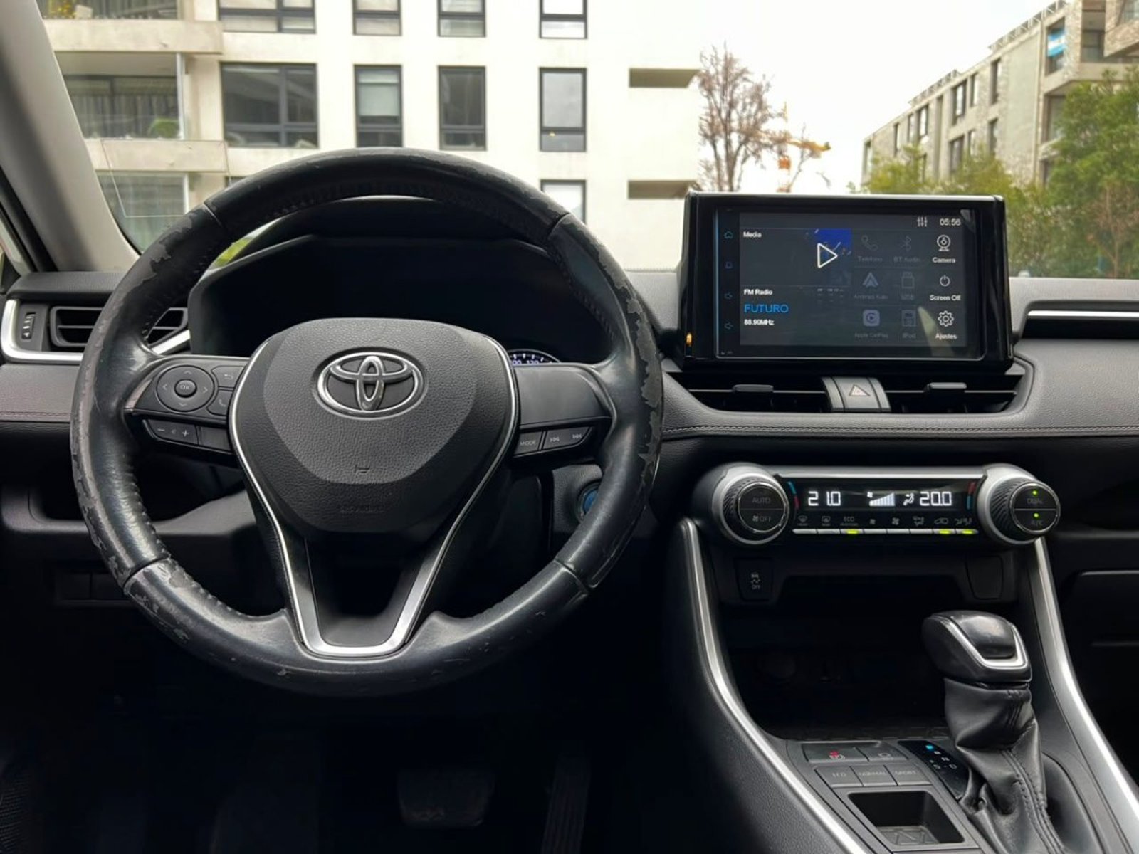 Toyota RAV 4 XSE CVT 2.5 HÍBRIDO 2019 - Imagen 10 de 10