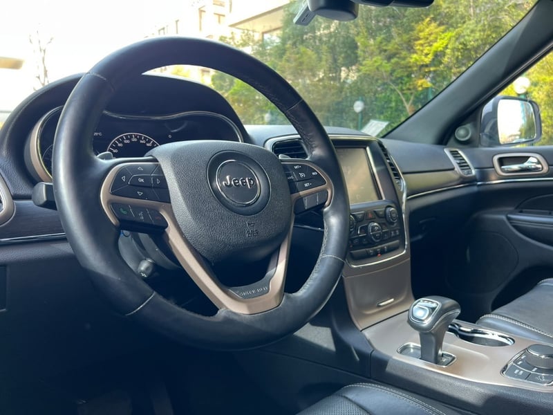 Jeep GRAND CHEROKEE LIMITED 4X4 2014 - Imagen 8 de 10