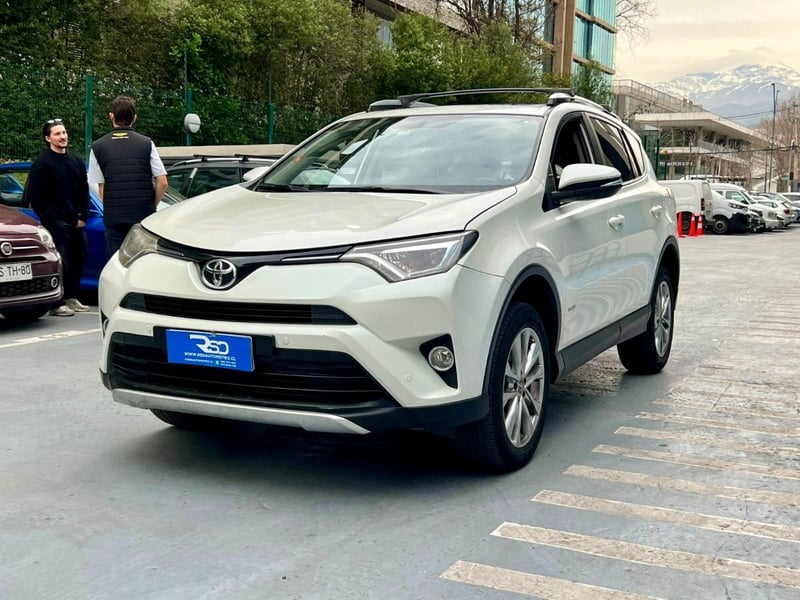Toyota RAV 4 LIMITED 4X4 AT 2.5 2016