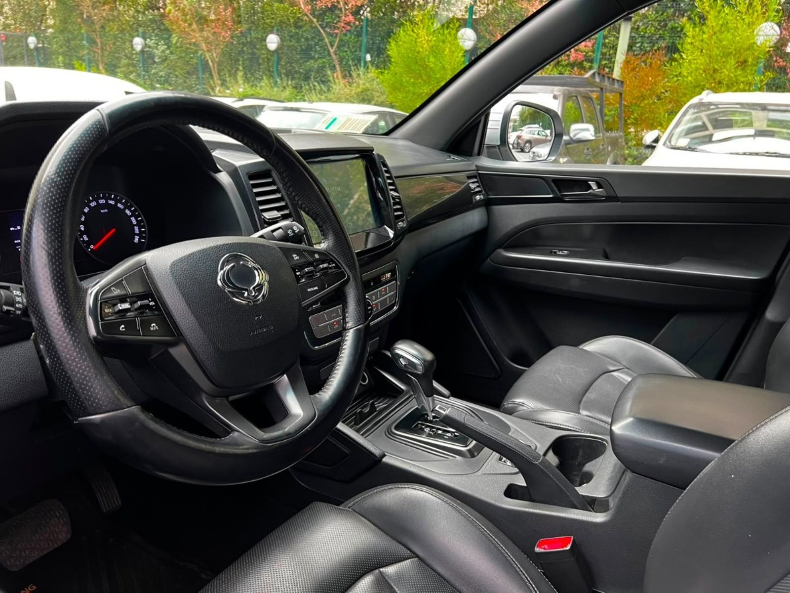SsangYong MUSSO DELUXE 2.2 DIESEL 4x4 AT 2021 - Imagen 9 de 10