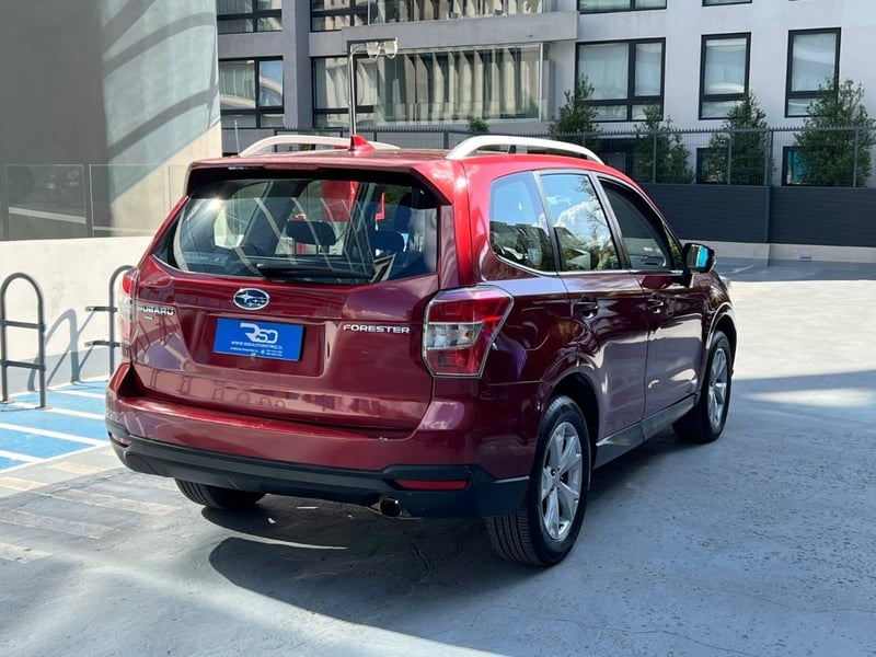 Subaru FORESTER XS 2.0 AWD 2016 - Imagen 4 de 10
