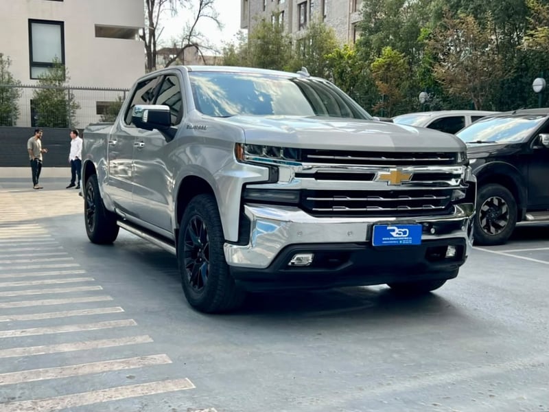 Chevrolet SILVERADO LTZ 5.3 2020 - Imagen 3 de 10