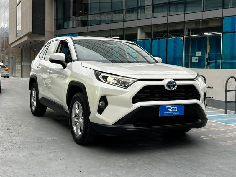 Toyota RAV 4 XSE CVT 2.5 HÍBRIDO 2019 - Imagen 3 de 10