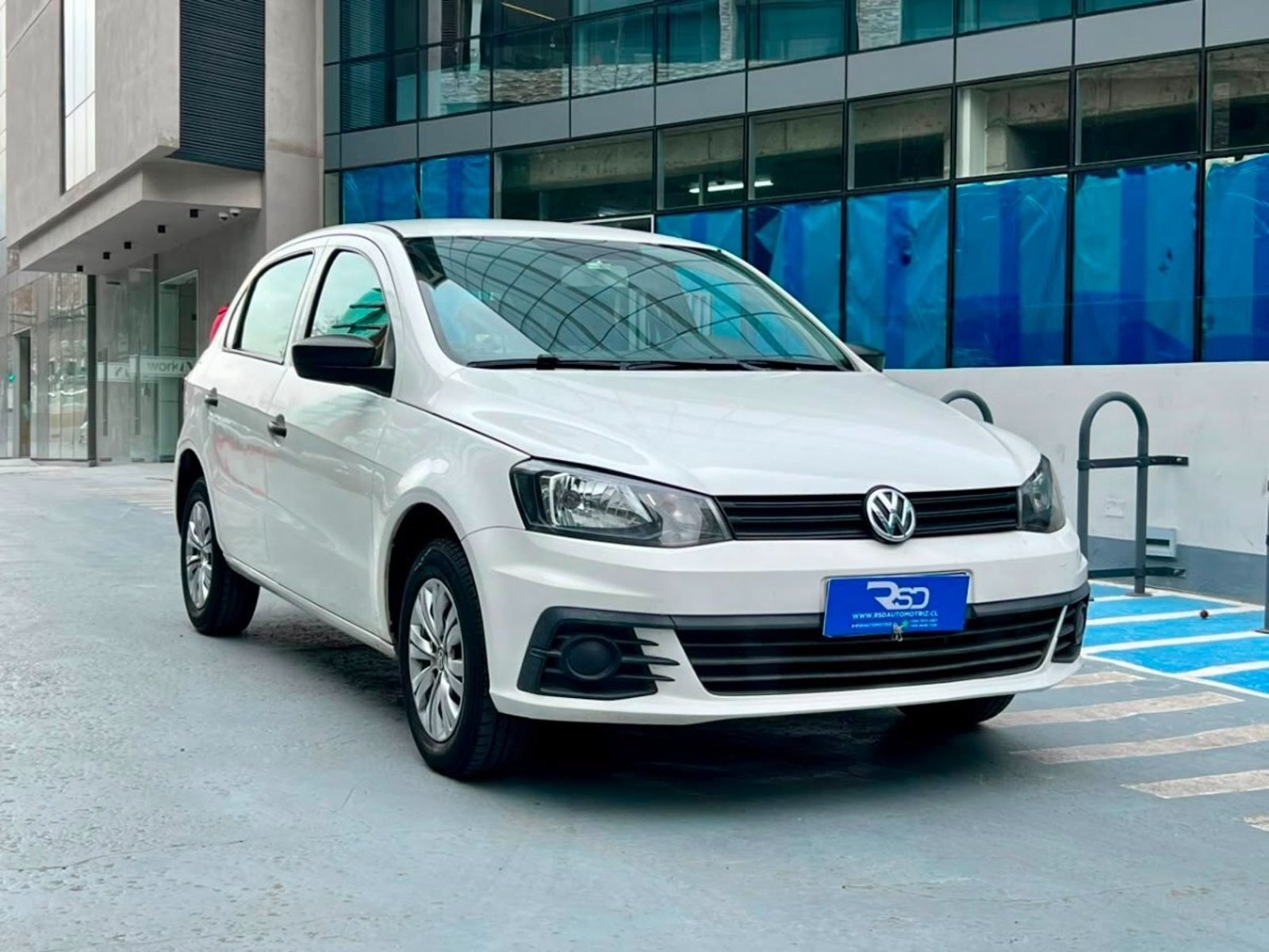 Volkswagen GOL POWER 1.6 2018 - Foto 3 de 9