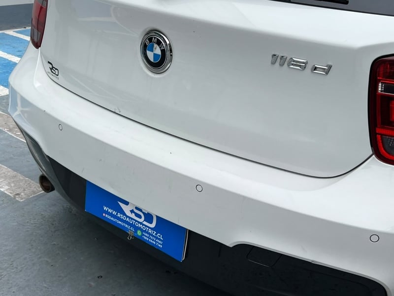 BMW 116D SPORT DIESEL 2.0 AT 2015 - Imagen 7 de 10
