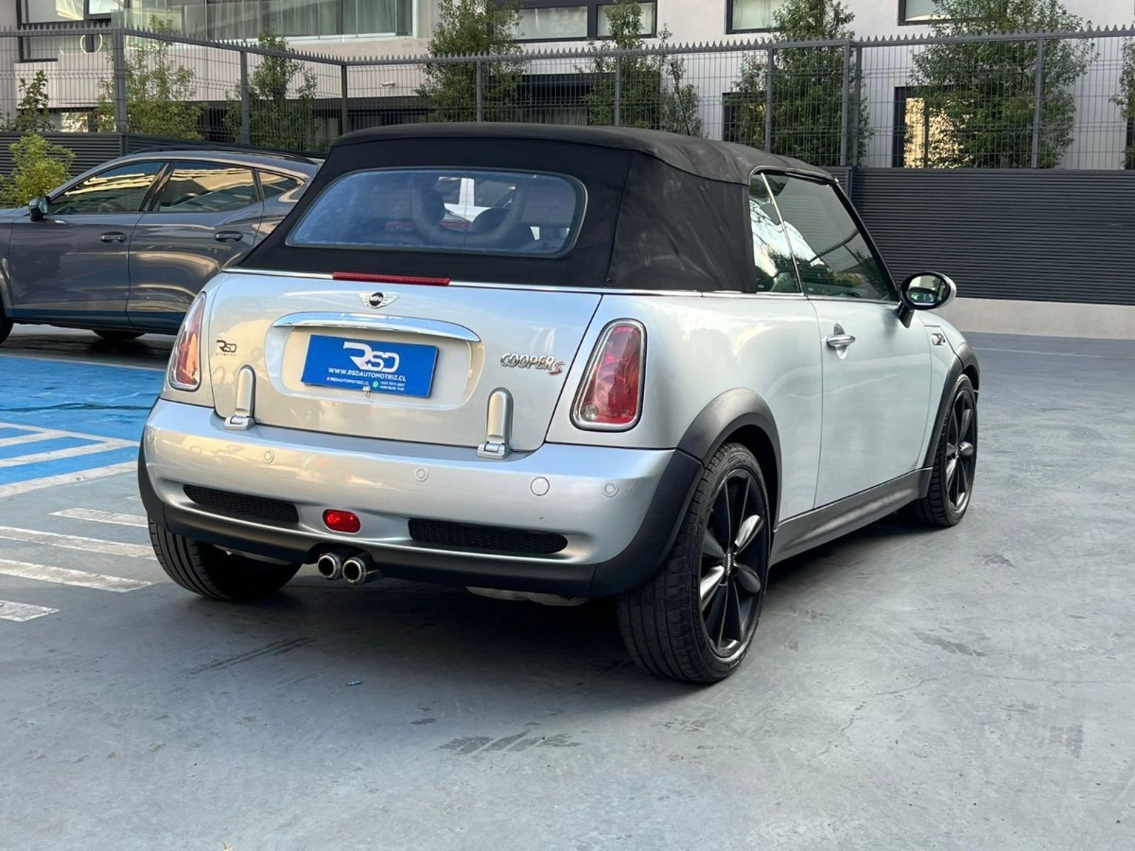 Mini COOPER S CABRIO 1.6 MT 2005 - Foto 4 de 10