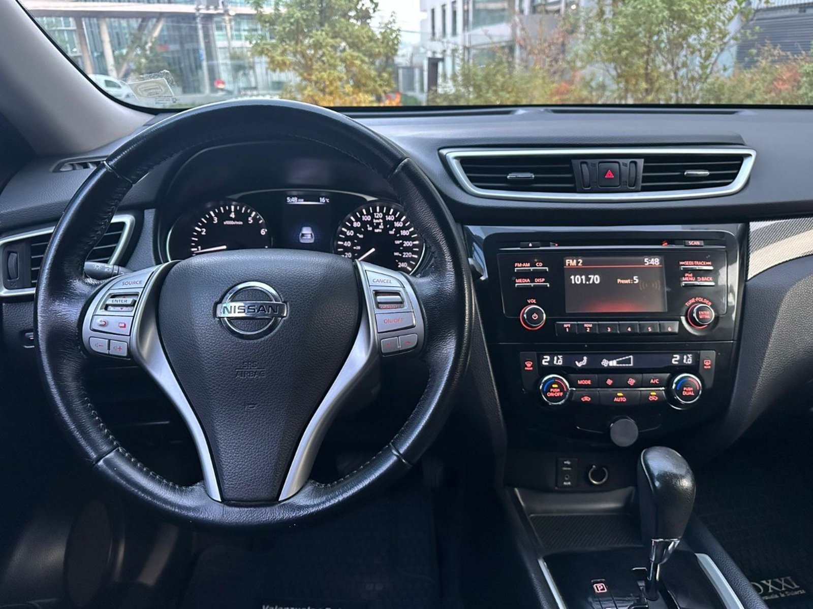Nissan X-TRAIL ADVANCE 2.5 AT 2016 - Imagen 9 de 10