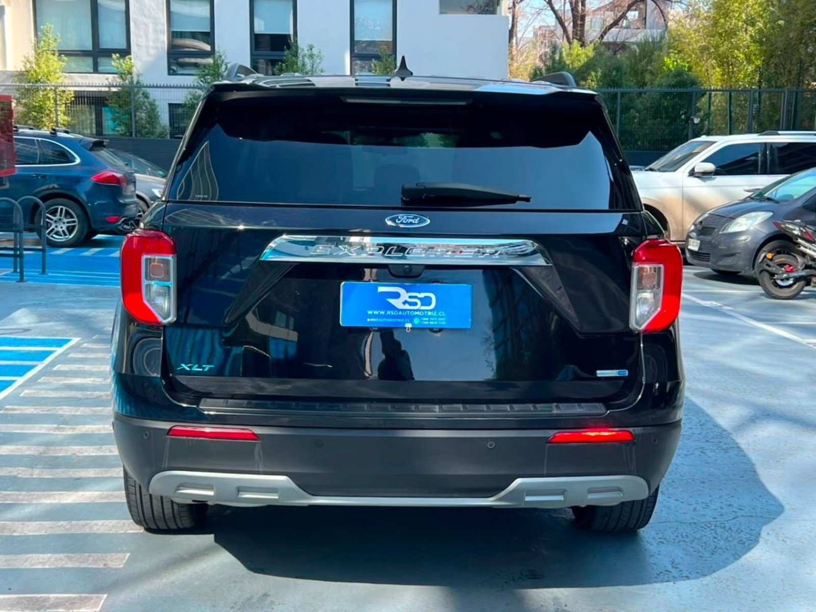 Ford EXPLORER XLT 4WD 2.3 2024 - Imagen 5 de 10