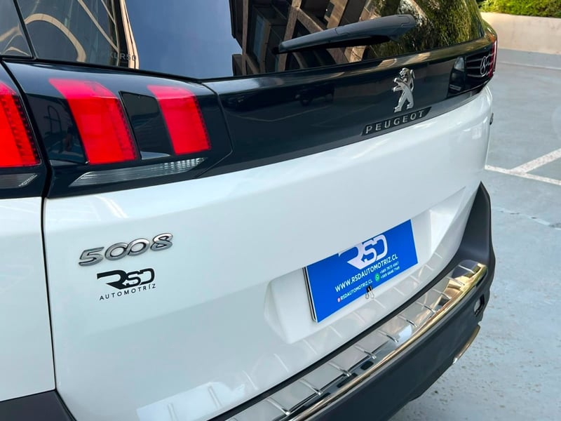 Peugeot 5008 GT BLUEHDI 2.0 AT 2018 - Imagen 7 de 10