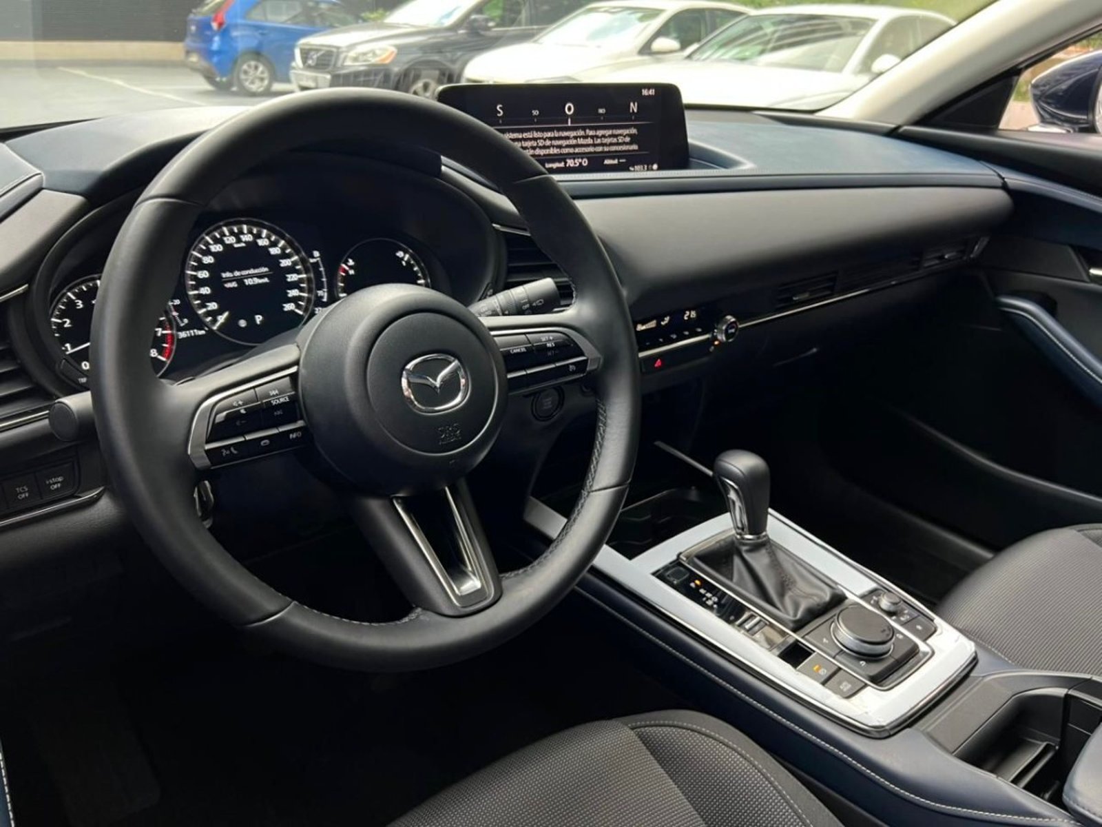 Mazda CX-30 CORE PLUS 2.0 AT 2024 - Imagen 9 de 10