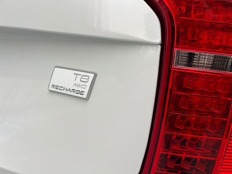 Volvo XC90 T8 RECHARGE AWD 2.0 2024 - Imagen 9 de 10