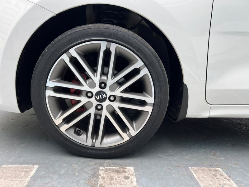 Kia RÍO 5 EX SPORT 1.6 MT 2018 - Imagen 7 de 10