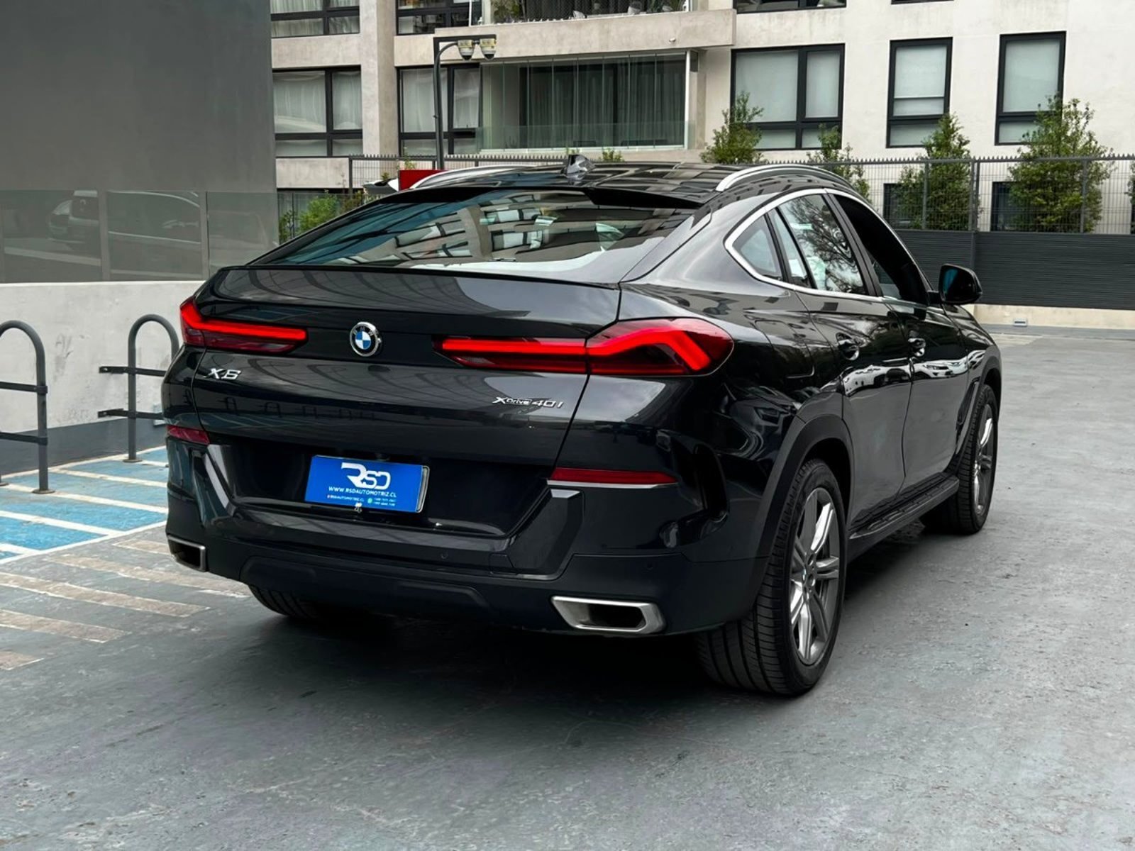 BMW X6 EXECUTIVE 40i 2023 - Foto 3 de 9