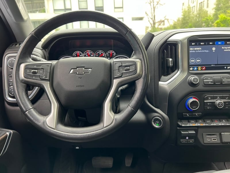 Chevrolet SILVERADO LT TRAIL BOSS 2021 - Imagen 9 de 10