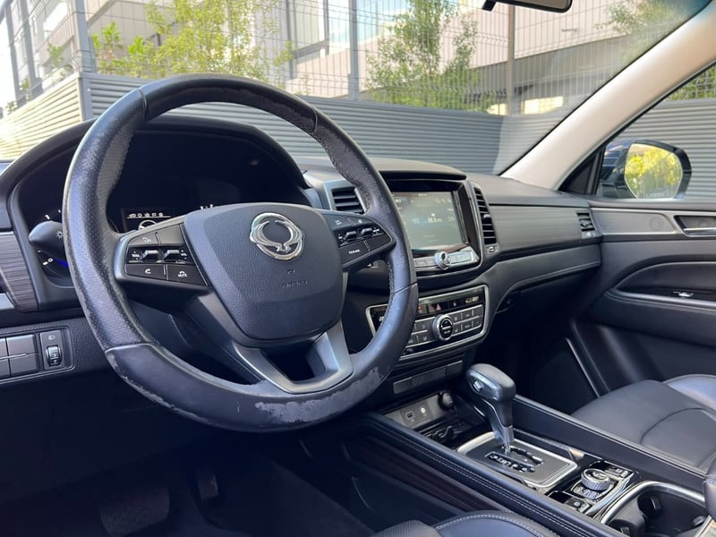 SsangYong REXTON GLX 4X4 AT 2020 - Imagen 9 de 10