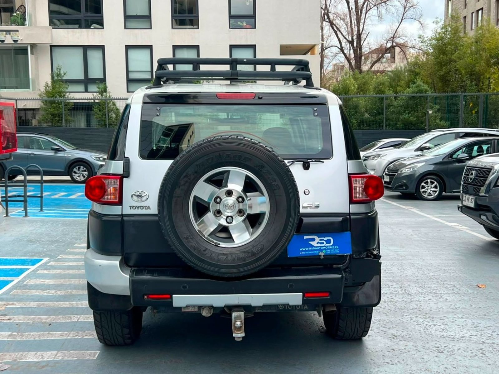 Toyota FJ CRUISER 4.0 AT 2009 - Imagen 5 de 10