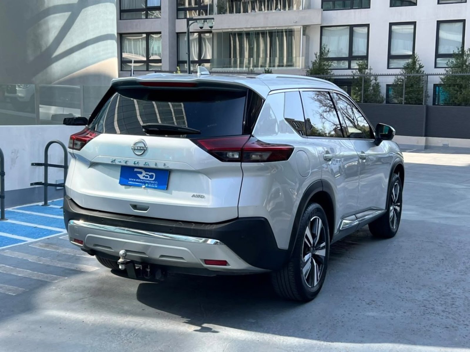 Nissan X-TRAIL EXCLUSIVE 4X4 2023 - Foto 4 de 9