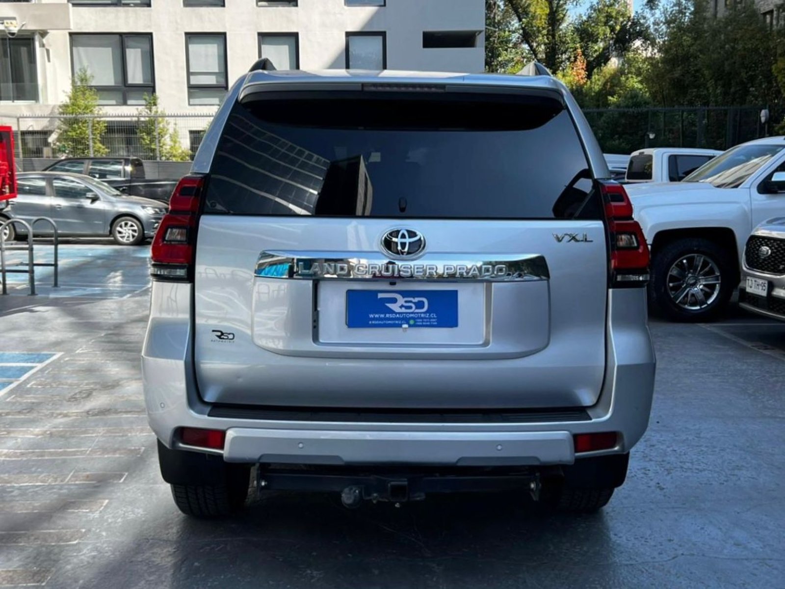 Toyota LAND CRUISER PRADO VXL 4.0 2023 - Foto 5 de 10