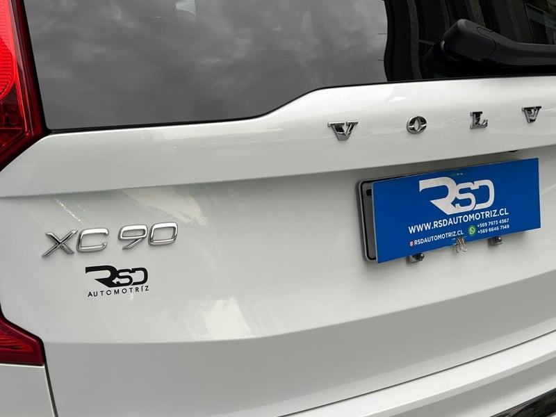 Volvo XC90 T8 RECHARGE AWD 2.0 2024 - Imagen 7 de 10