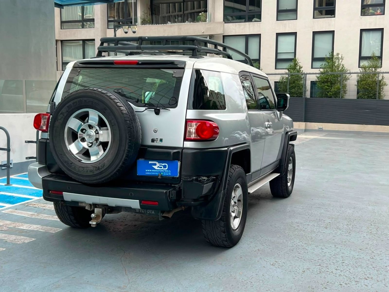 Toyota FJ CRUISER 4.0 AT 2009 - Imagen 4 de 10