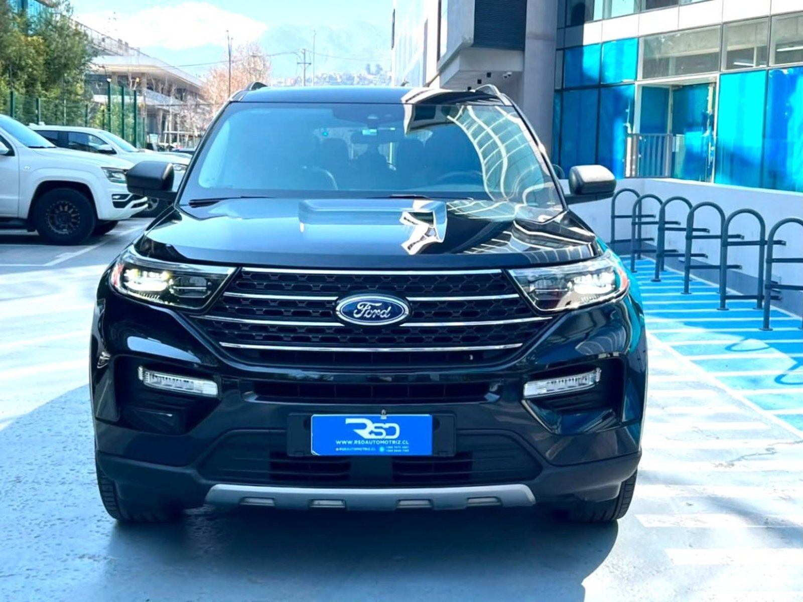 Ford EXPLORER XLT 4WD 2.3 2024 - Foto 2 de 10